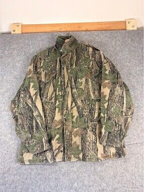 Vintage US Military RealTree Camo Field Jacket Size Medium Regular